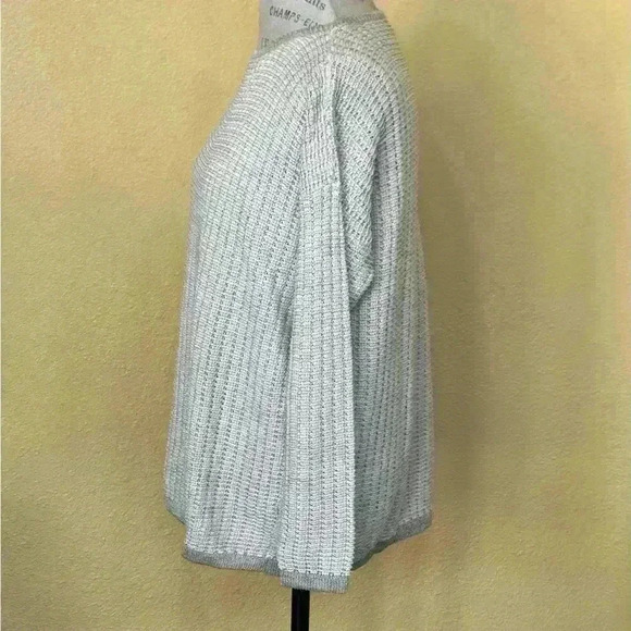 Linda Allard For Ellen Tracy Cream With Gold Thread Sweater Petite Medium EUC - Picture 2 of 5